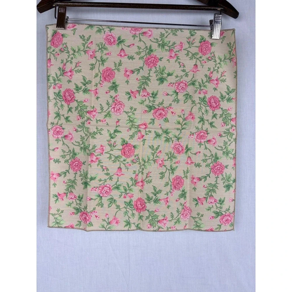 Set of 4 Vintage Floral Cloth Napkins Pink Rose‎ Botanical Cottagecore Beige